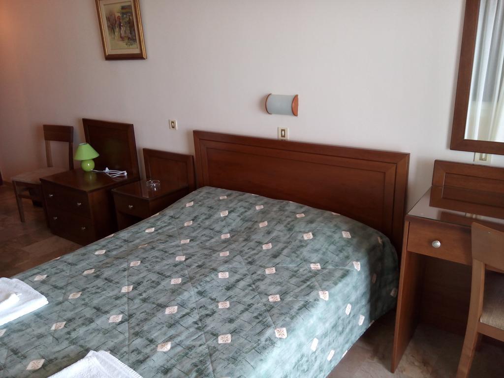 Akrogiali Kyparissia Camera foto
